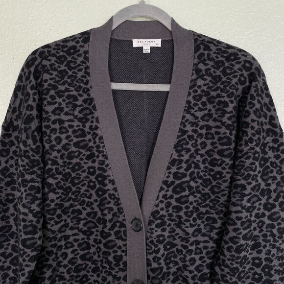 Equipment Cardigan Womens Small Leopard Animal Print Button Front Sweater Cozy S - Picture 2 of 9